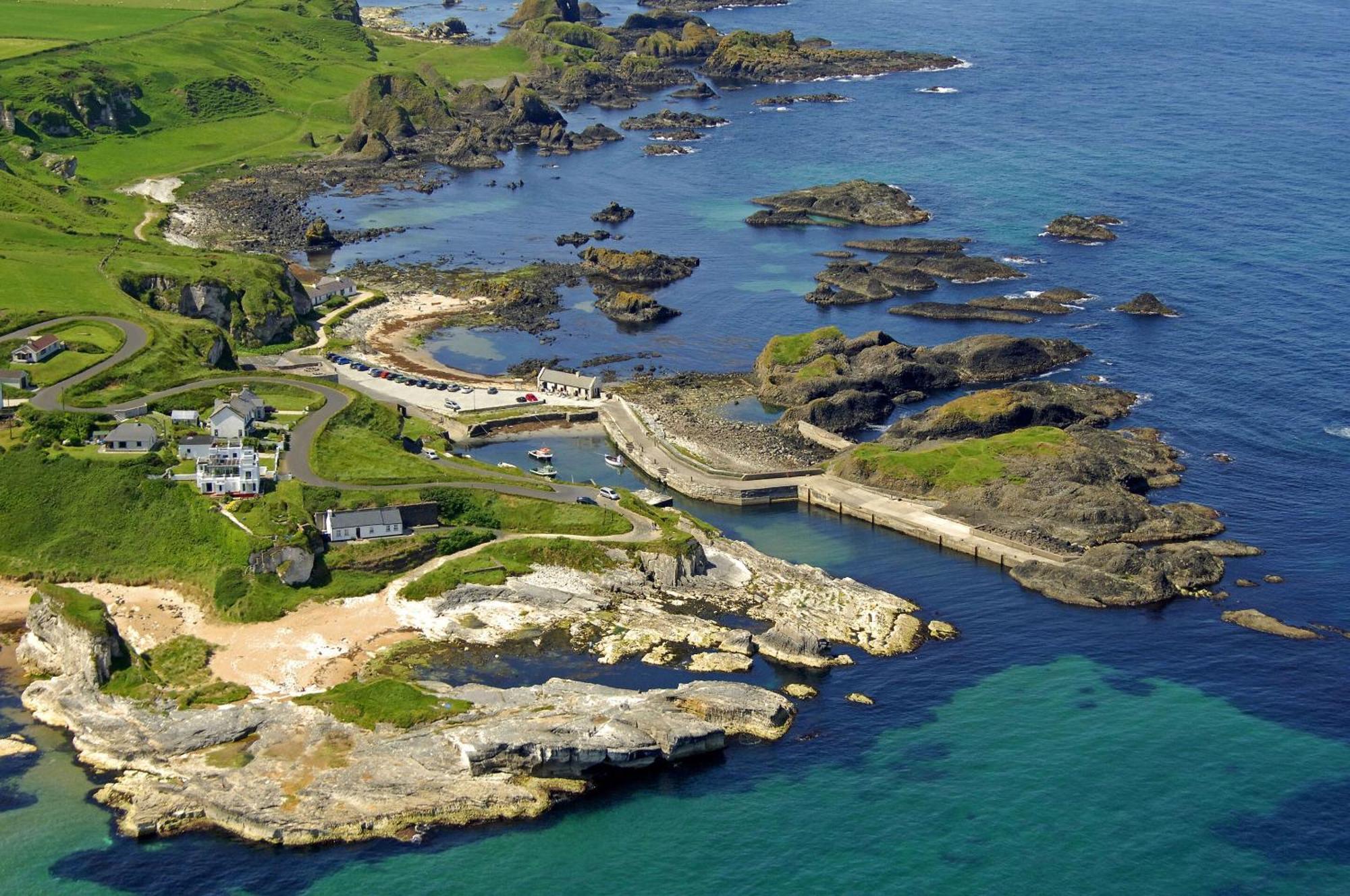 Hotel Port 56 Portstewart Exteriér fotografie